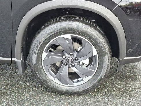 New 2026 Nissan Rogue SV w/ SV Premium Package image 7