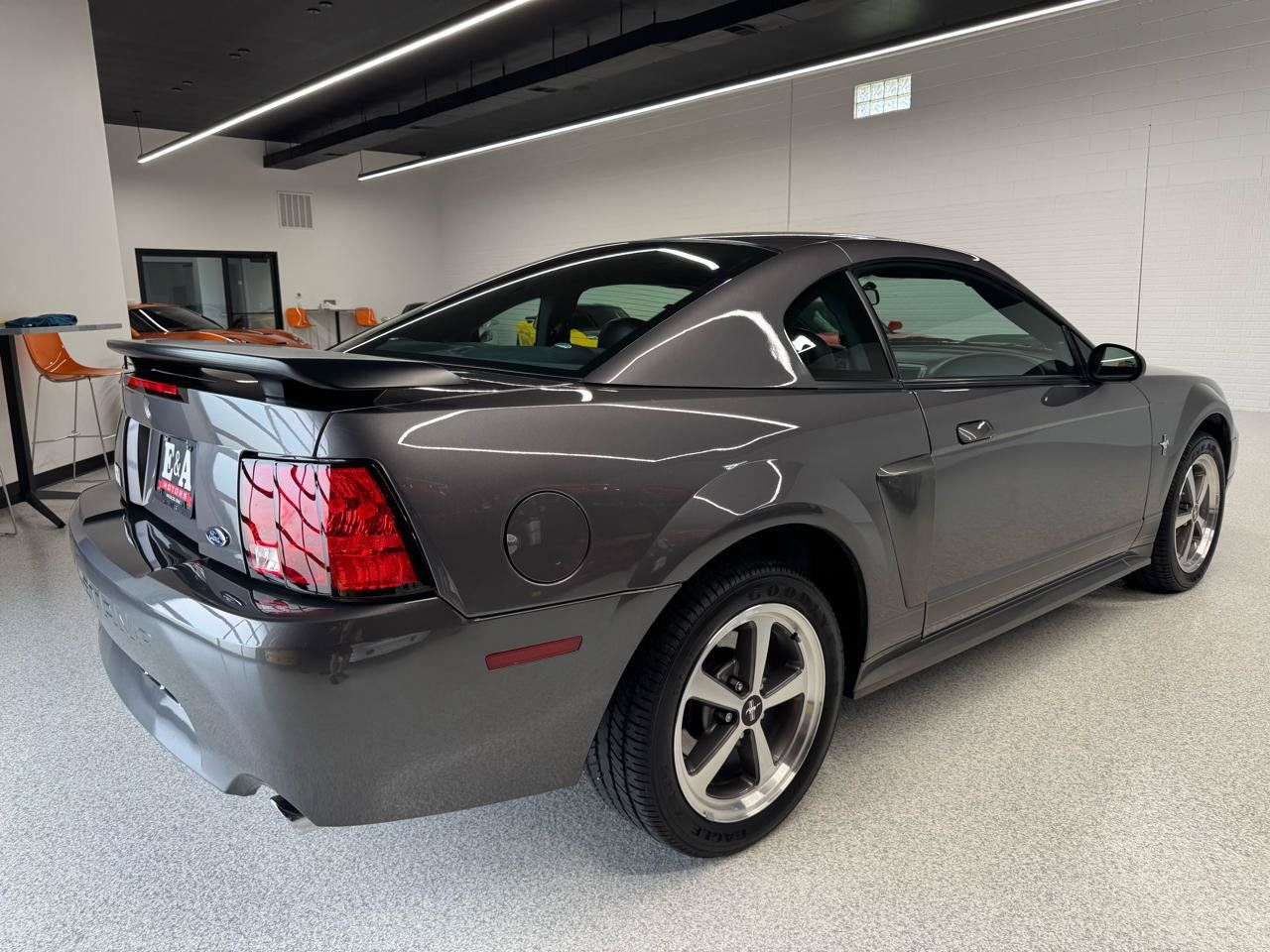 Used 2003 Ford Mustang Mach 1 RWD image 15
