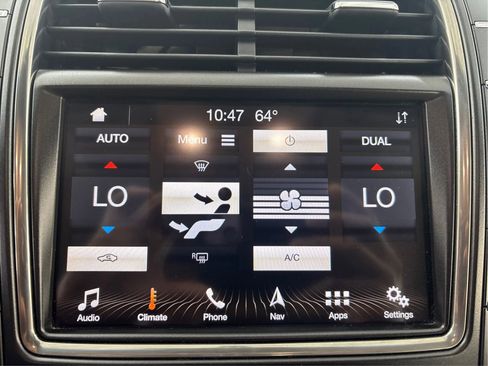 Used 2019 Lincoln Nautilus Reserve w/ Driver Assistance Package image 40