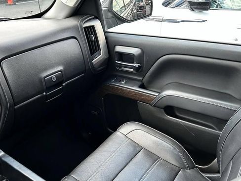 Used 2017 GMC Sierra 1500 Denali AWD/4WD image 13