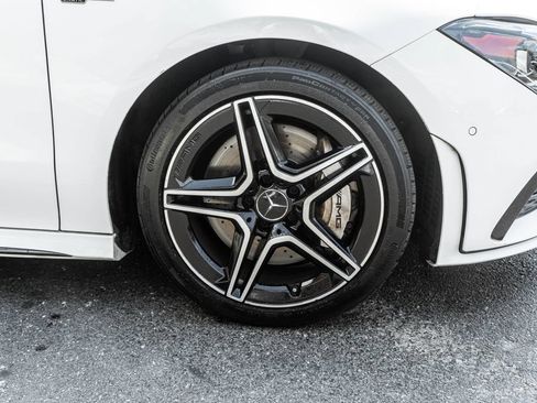 Used 2023 Mercedes-Benz CLA 35 AMG 4MATIC image 5