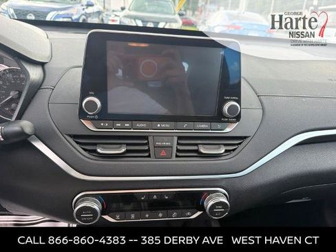 Certified 2019 Nissan Altima 2.5 SV AWD/4WD image 15