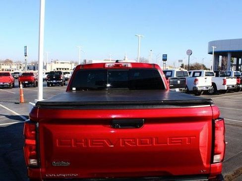 Used 2024 Chevrolet Colorado LT w/ LT Convenience Package III image 10