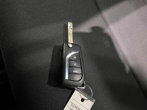 Used 2023 Toyota Corolla LE image 10