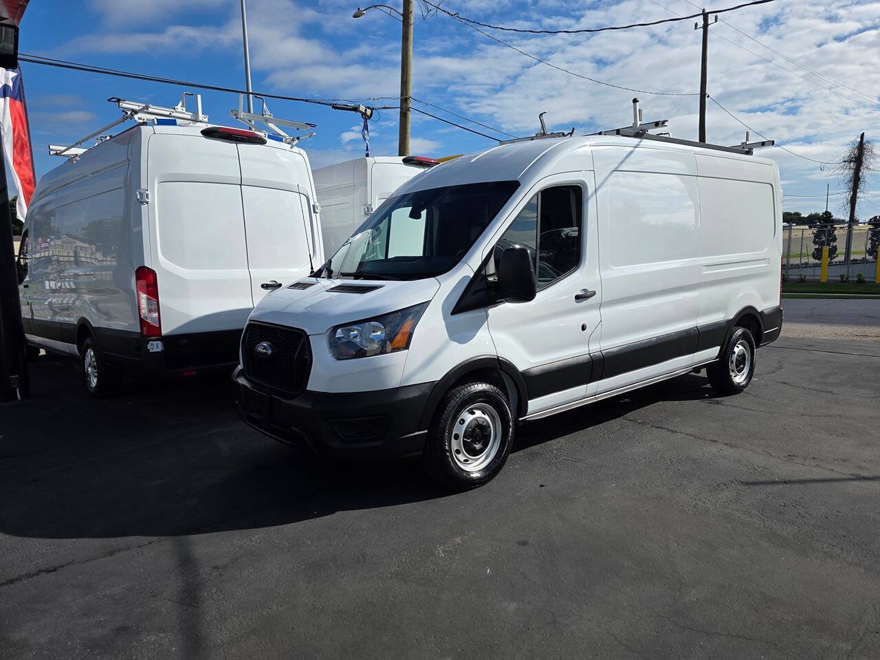Used 2021 Ford Transit 250 Medium Roof RWD image 31