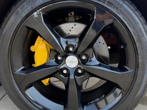 Used 2015 Chevrolet Camaro SS w/ RS Package RWD image 20
