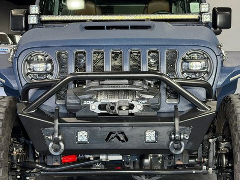 Used 2023 Jeep Wrangler Unlimited Rubicon 392 image 5