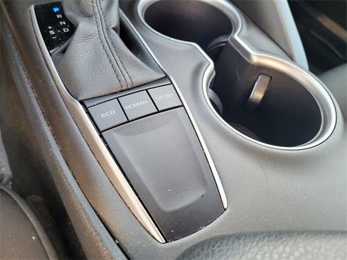 Used 2023 Toyota Camry LE image 21