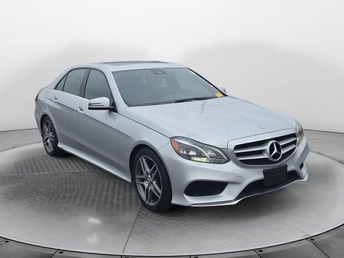 Used 2014 Mercedes-Benz E 350 4MATIC Sedan image 7