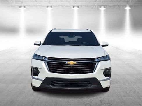 Used 2023 Chevrolet Traverse High Country w/ LPO, Floor Liner Package AWD/4WD image 3