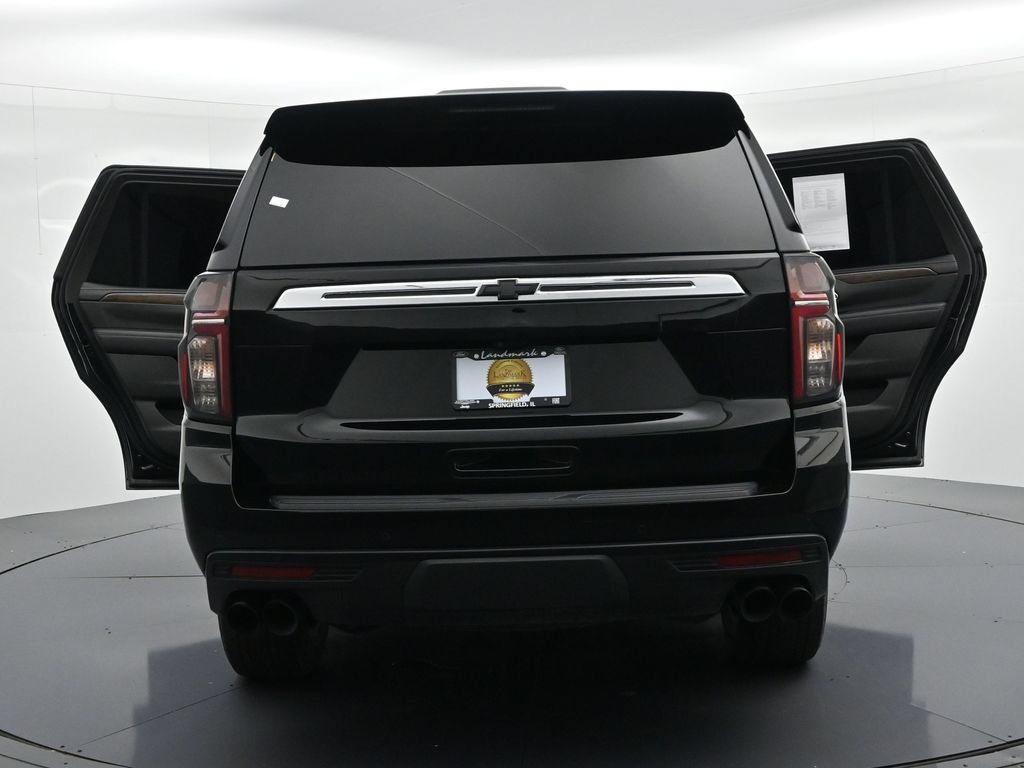 Used 2023 Chevrolet Tahoe Premier w/ Advanced Technology Package AWD/4WD image 29