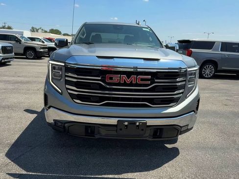 Certified 2025 GMC Sierra 1500 SLT AWD/4WD image 3