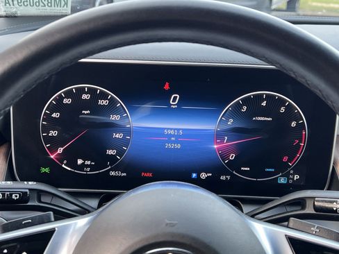 Certified 2024 Mercedes-Benz GLC 300 4MATIC image 15