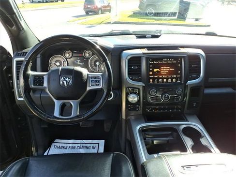 Used 2017 RAM 1500 Limited image 7