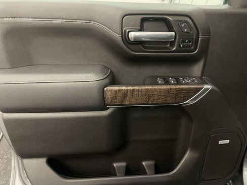 Used 2021 GMC Sierra 1500 Denali w/ Denali Ultimate Package image 17