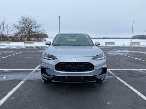 Used 2024 Honda HR-V EX-L image 2