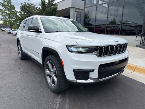 Used 2021 Jeep Grand Cherokee L Limited w/ Luxury Tech Group II AWD/4WD image 4