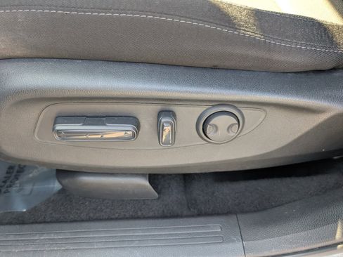 Certified 2024 Honda CR-V EX image 18