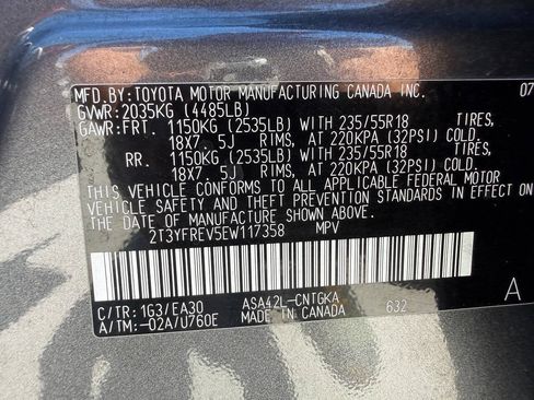 Used 2014 Toyota RAV4 Limited w/ Technology Package FWD image 44