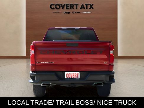 Used 2021 Chevrolet Silverado 1500 LT Trail Boss w/ Bed Protection Package AWD/4WD image 4
