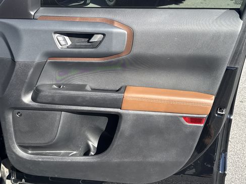 Used 2021 Ford Bronco Sport Outer Banks w/ Outer Banks Package (96D) image 18