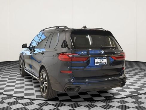 Used 2022 BMW X7 xDrive40i w/ M Sport Package AWD/4WD image 10