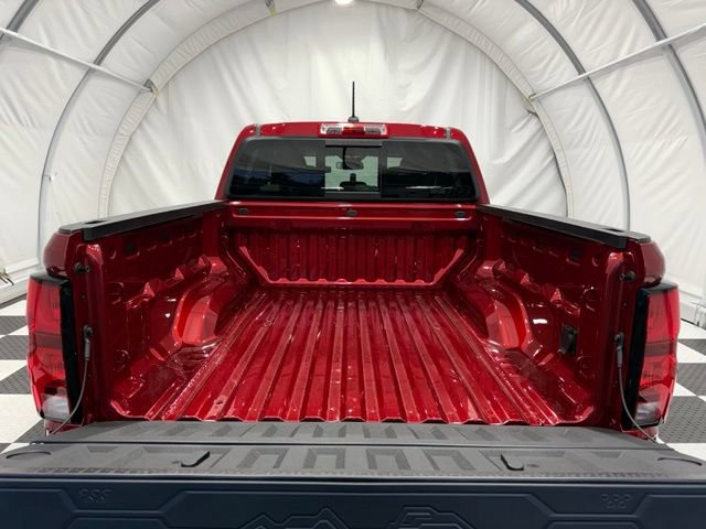 New 2026 Chevrolet Colorado Z71 w/ Technology Package AWD/4WD image 4