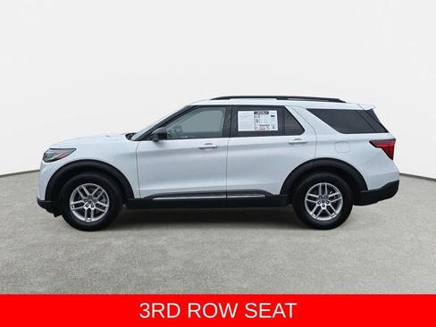 Used 2025 Ford Explorer Active RWD image 8