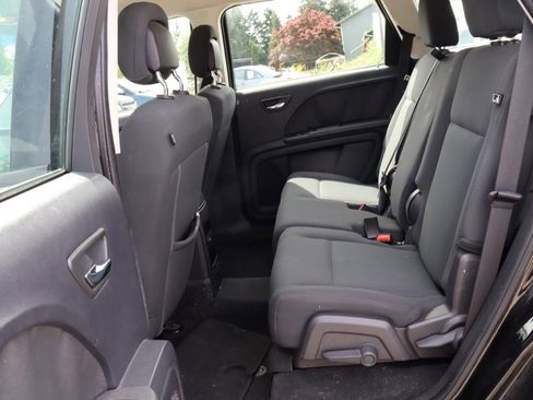 Used 2010 Dodge Journey SE w/ Flexible Seating Group FWD image 6