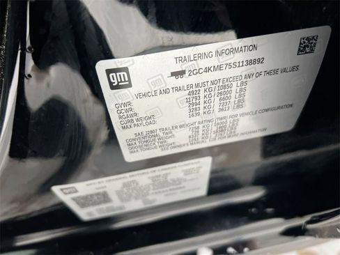 Used 2025 Chevrolet Silverado 2500 Custom w/ Custom Value Package image 27