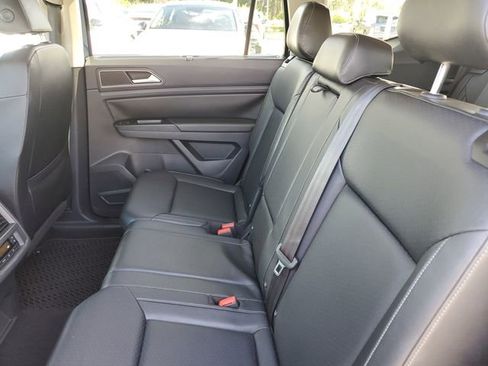 Used 2019 Volkswagen Atlas SE image 12