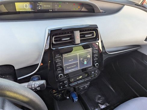 Used 2022 Toyota Prius LE image 23