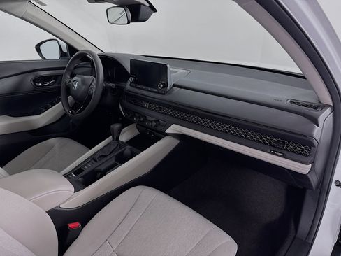 Certified 2024 Honda Accord LX image 26