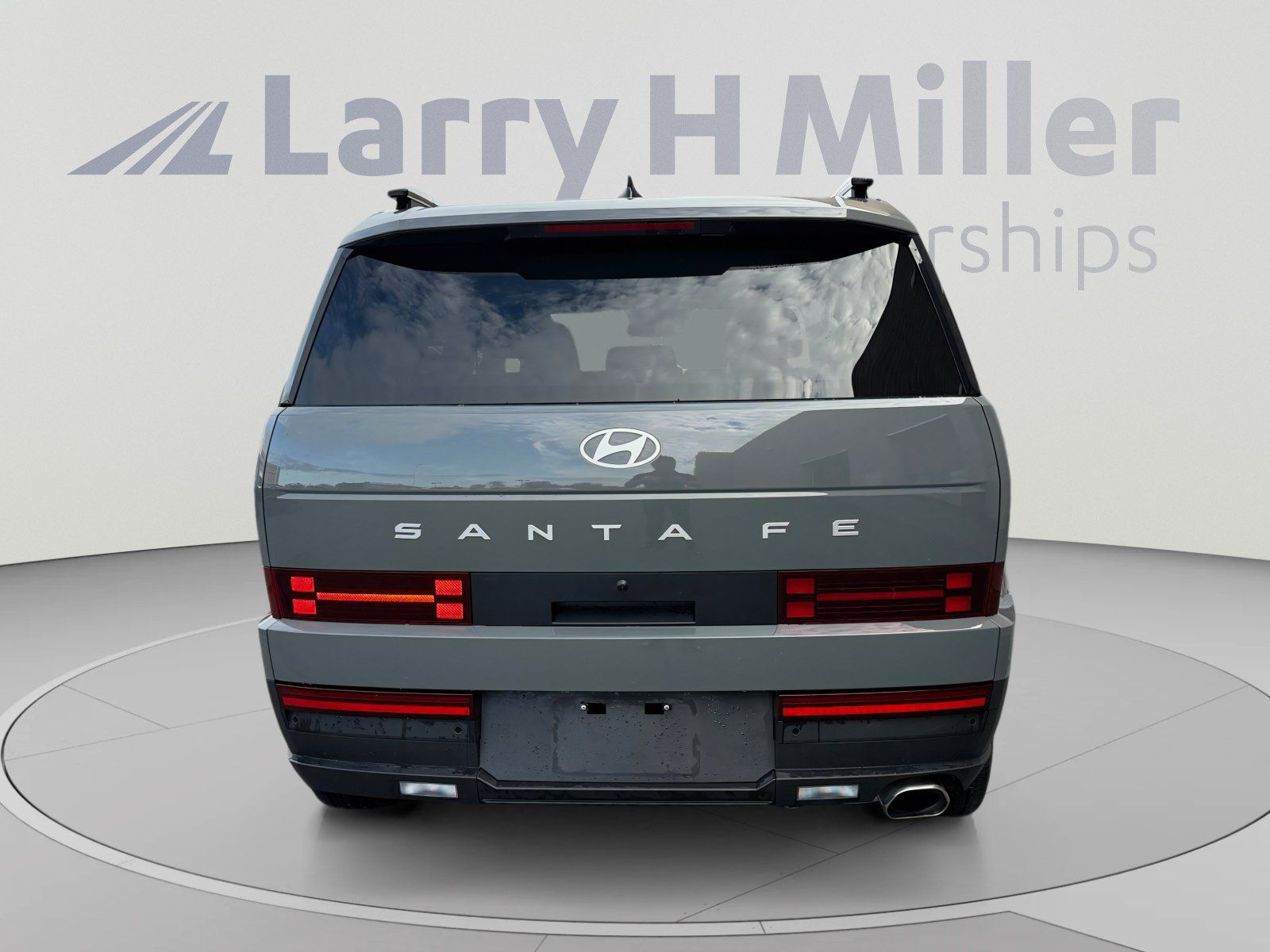 Certified 2026 Hyundai Santa Fe SEL FWD image 4