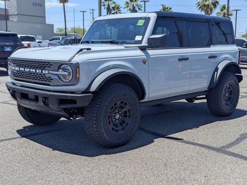 New 2026 Ford Bronco Badlands AWD/4WD image 5