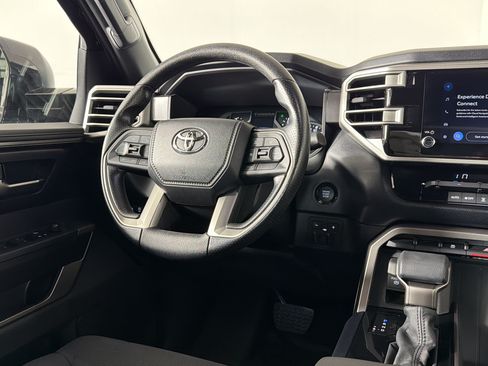 Used 2026 Toyota Tundra SR5 w/ SR5 Convenience Package AWD/4WD image 27