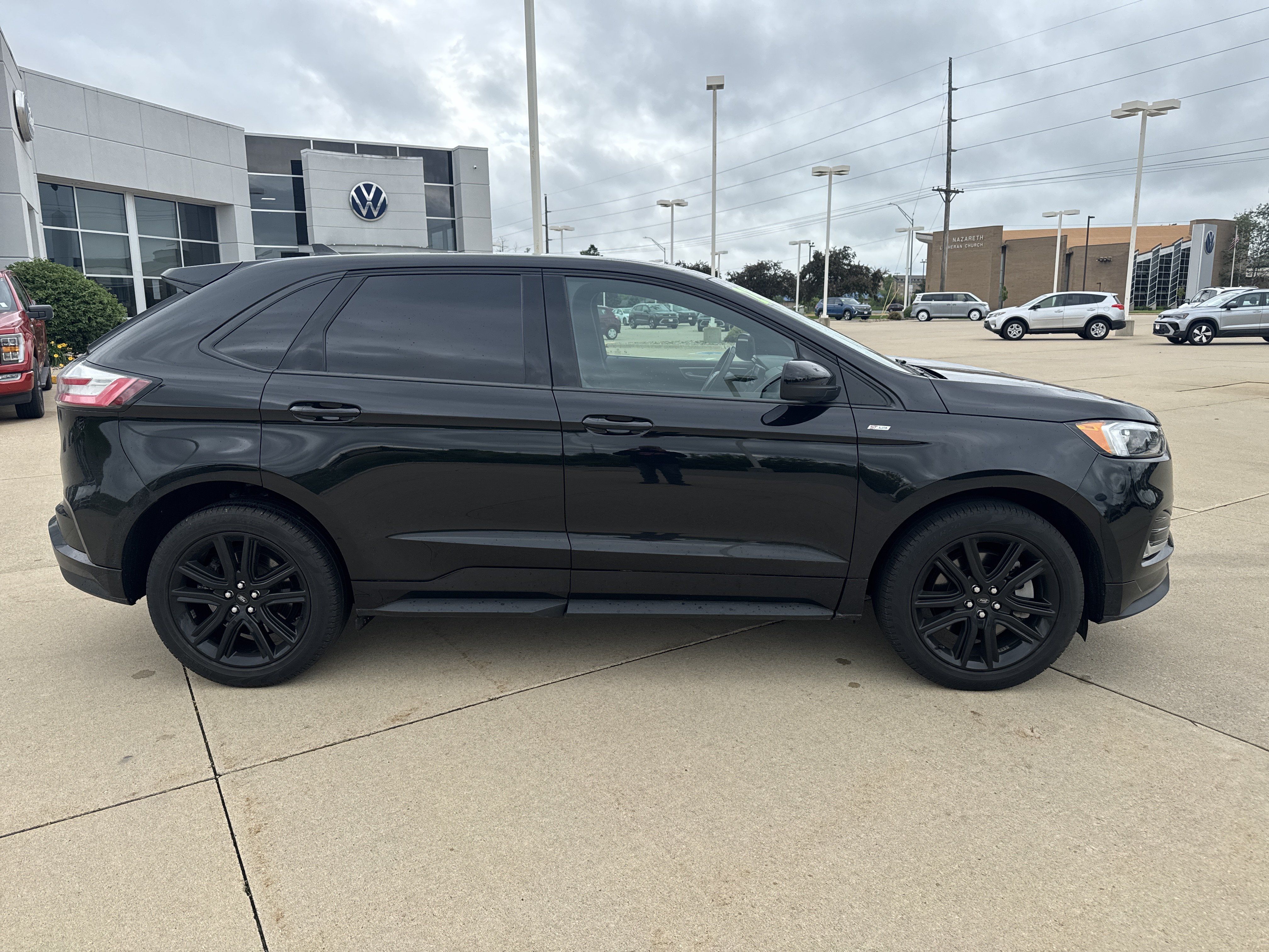 Used 2023 Ford Edge ST-Line AWD/4WD image 2