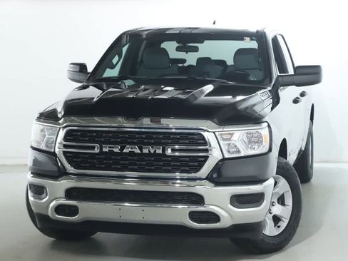 Used 2023 RAM 1500 Big Horn image 2