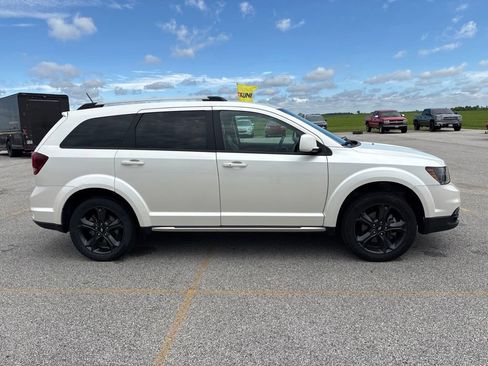 Used 2018 Dodge Journey Crossroad w/ Popular Equipment Group FWD image 10