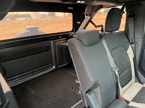 Used 2022 Ford Bronco Wildtrak image 28