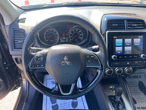 Used 2024 Mitsubishi Outlander Sport LE image 14