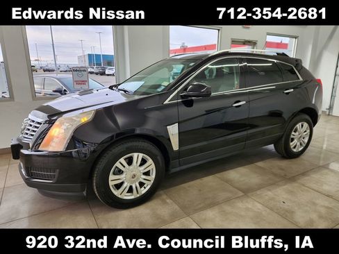 Used 2015 Cadillac SRX Luxury image 4