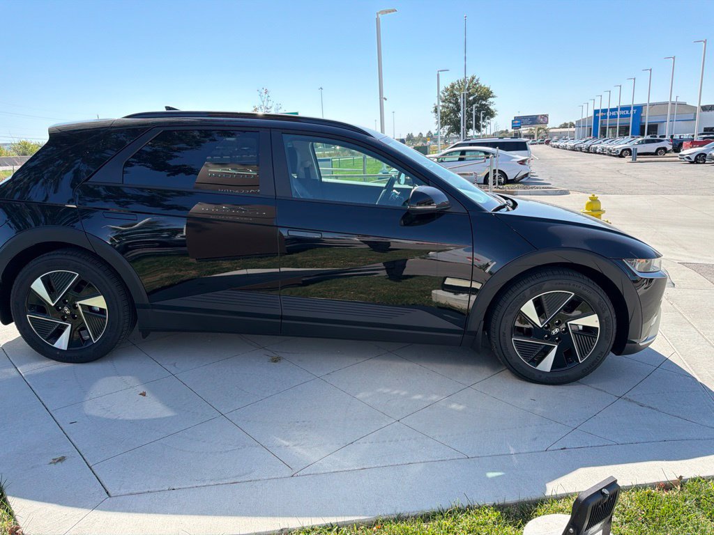 New 2027 Hyundai Ioniq 5 SEL RWD image 6