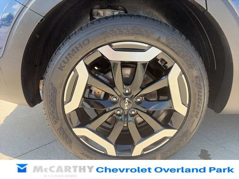 Used 2025 Kia Telluride S FWD image 10