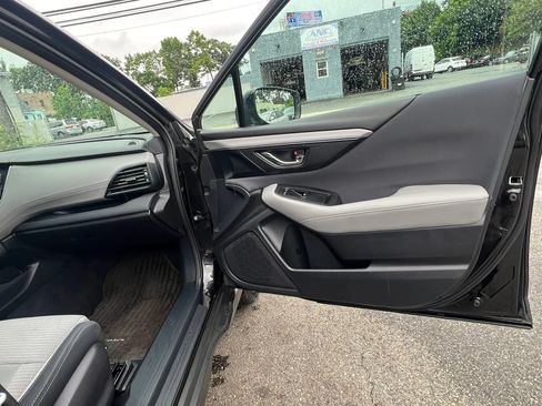 Used 2022 Subaru Outback Premium AWD/4WD image 29