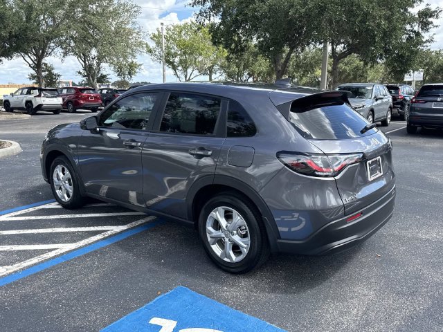 Certified 2025 Honda HR-V LX image 6