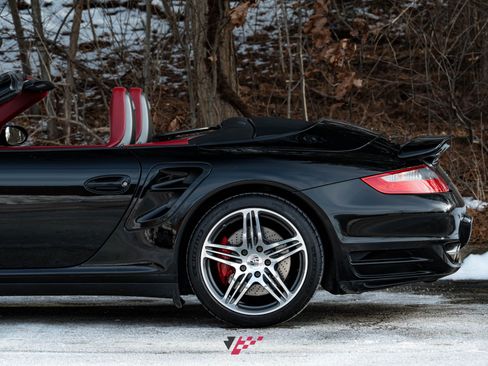 Used 2008 Porsche 911 Turbo image 13