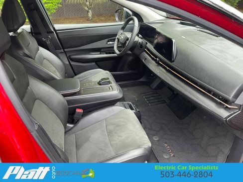 Used 2023 Nissan Ariya FWD image 53