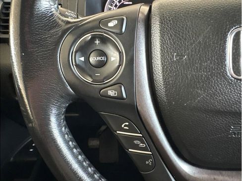 Used 2017 Honda Pilot EX-L image 18