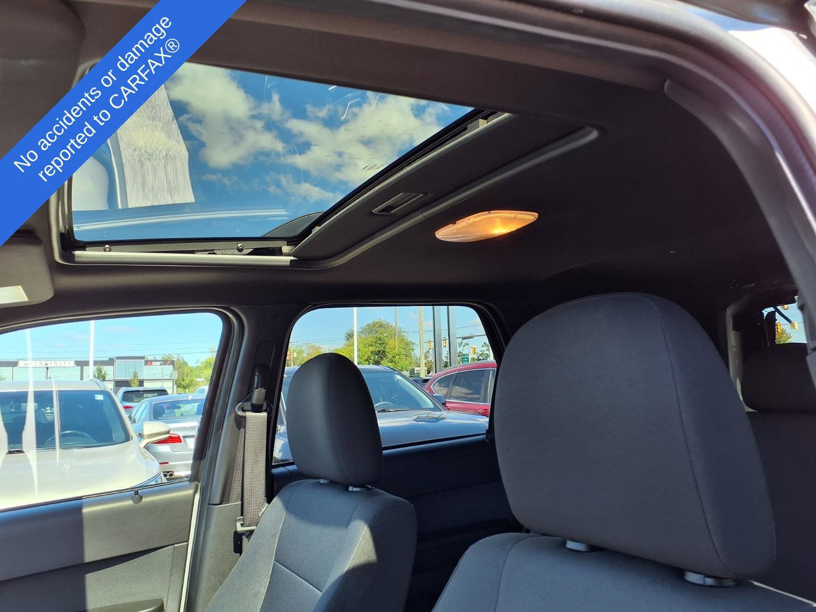 Used 2011 Ford Escape XLT w/ 202A Rapid Spec Order Code FWD image 19